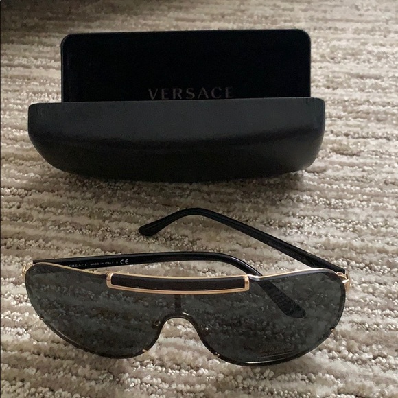 versace sunglasses nordstrom rack